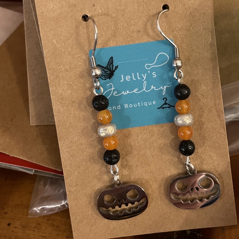 Jelly's Jewelry and Boutique Handcrafted Halloween Earrings - Bronze and Silver